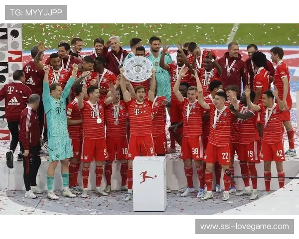 历史数据显示八分优势显著，拜仁夺冠概率仍处高位