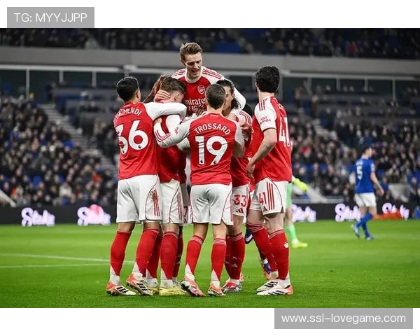 英超第23轮综述：争冠前四格局生变，曼联利物浦境遇两重天